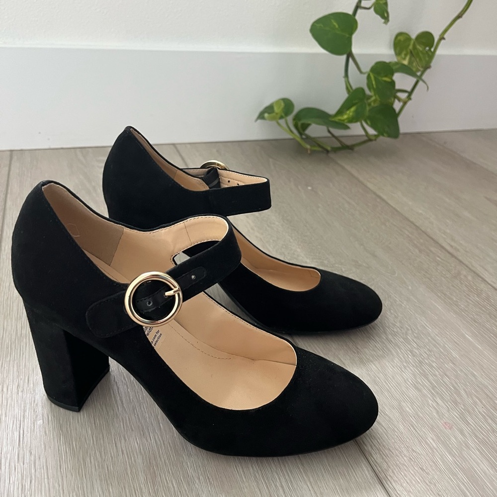 Chic Liz Claiborne black suede high block heels with gold buckle. Like new